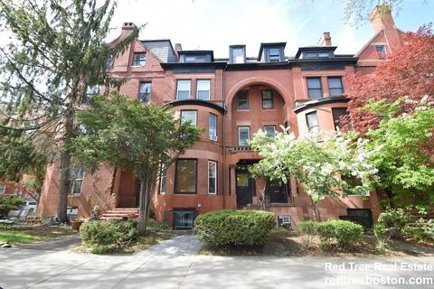 Beacon Street Beautiful 3 Bedroom condo