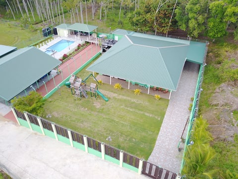 Nature Getaway Resort with private pool