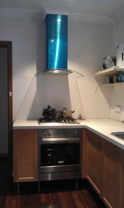Fully equipped kitchen.