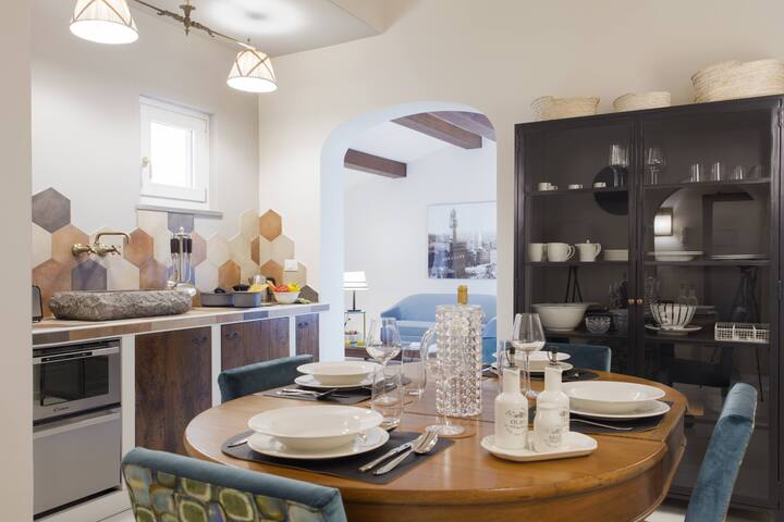 Dafne magnificent attic overlooking the Duomo gallery image 4