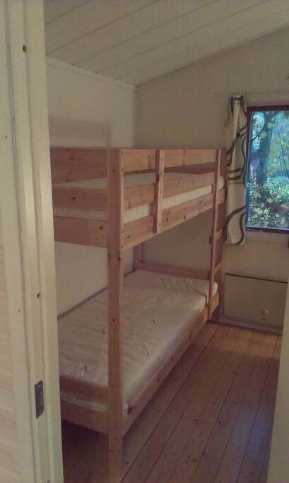 Bunk bed family room 1