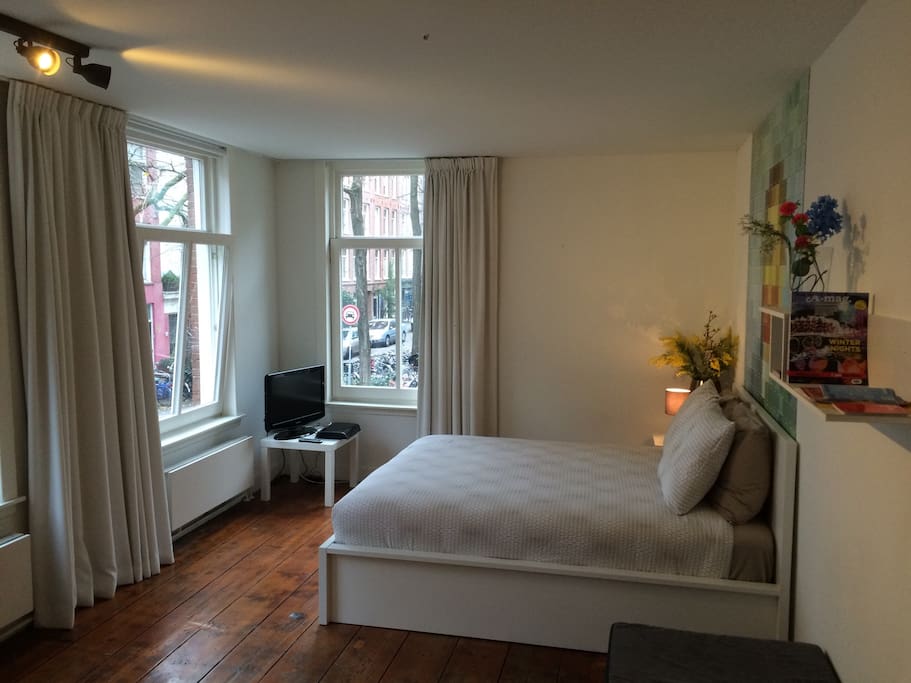 Overview room