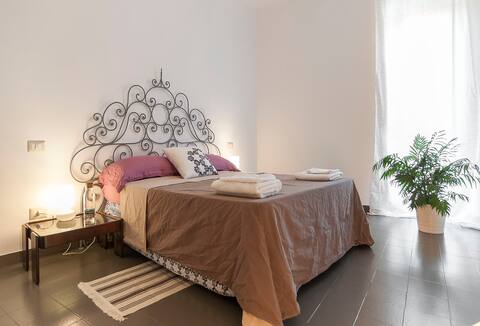 Norma House Megalos, design appartment for groups