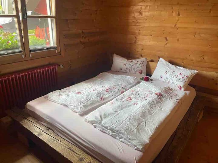 Chambre double avec lit queen-size