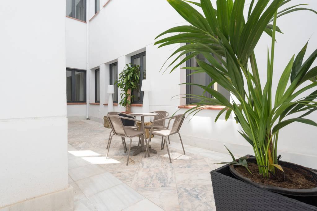 Patio 2 con acceso desde Apartamento Centro Histórico I
