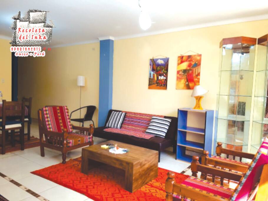 cómodos muebles en la sala