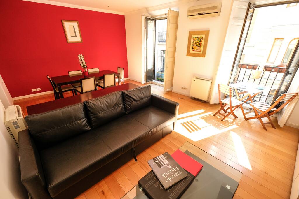 Lounge area