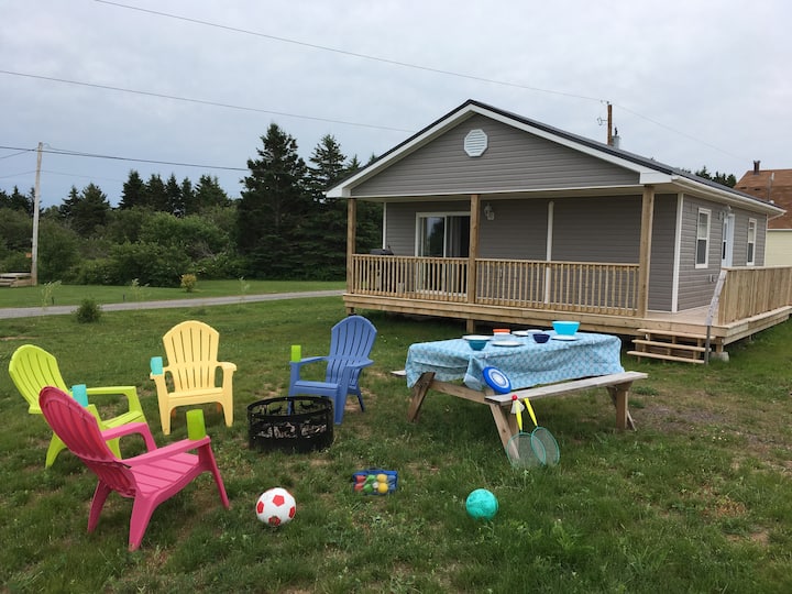 Seafoam Shore Memory Cottage Cottages for Rent in River John, Nova