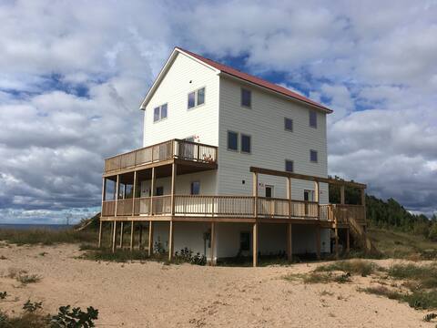 Birch at LBP-Spectacular Lake Michigan-Sleeps 20