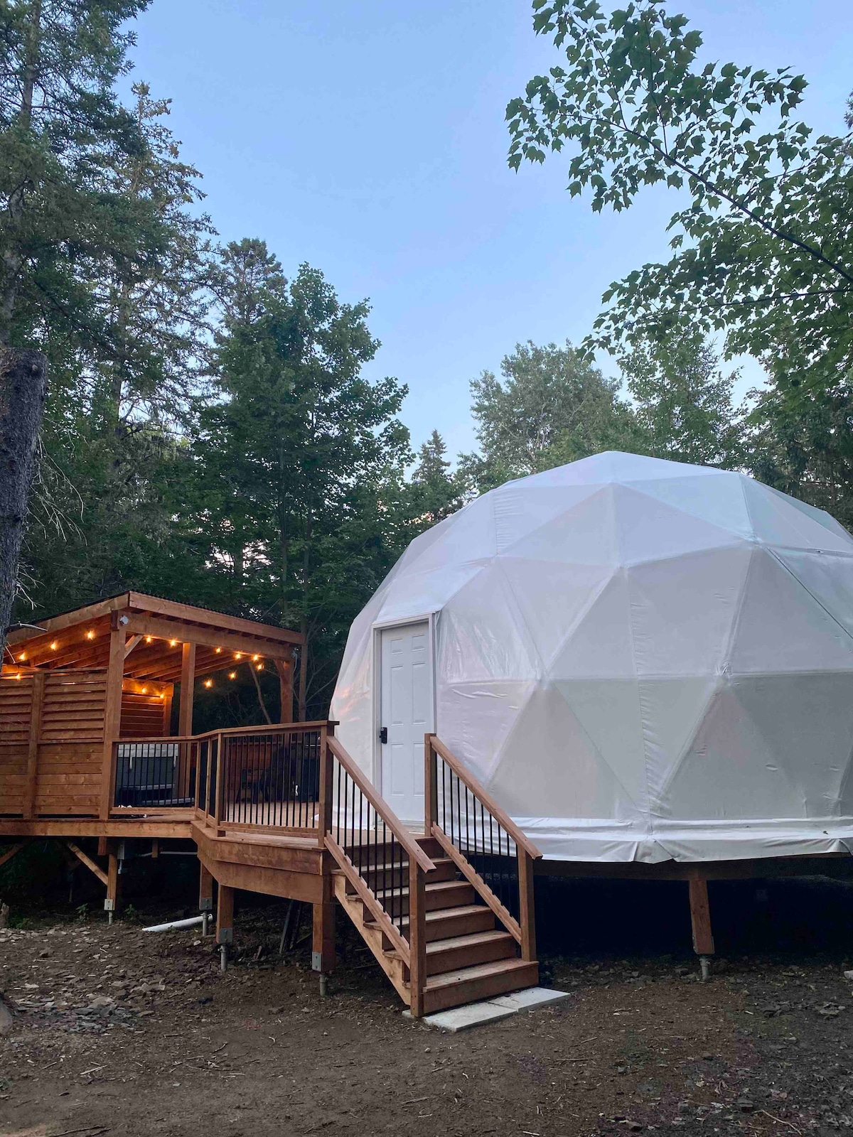 Supreme GlampingMaple Dome Dome houses for Rent in Cocagne, New