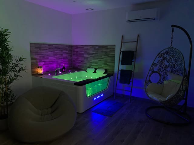♥ COCOONING APPARTEMENT JACUZZI LUXE ♥ Gare Toulon
