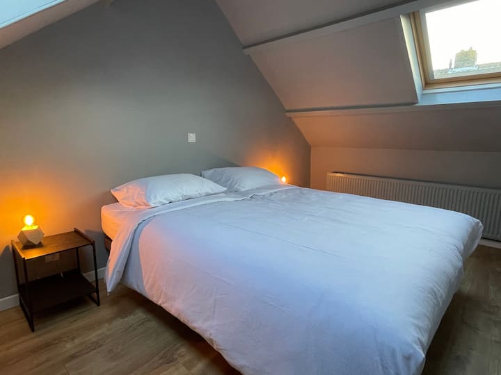 غرفة النوم 1