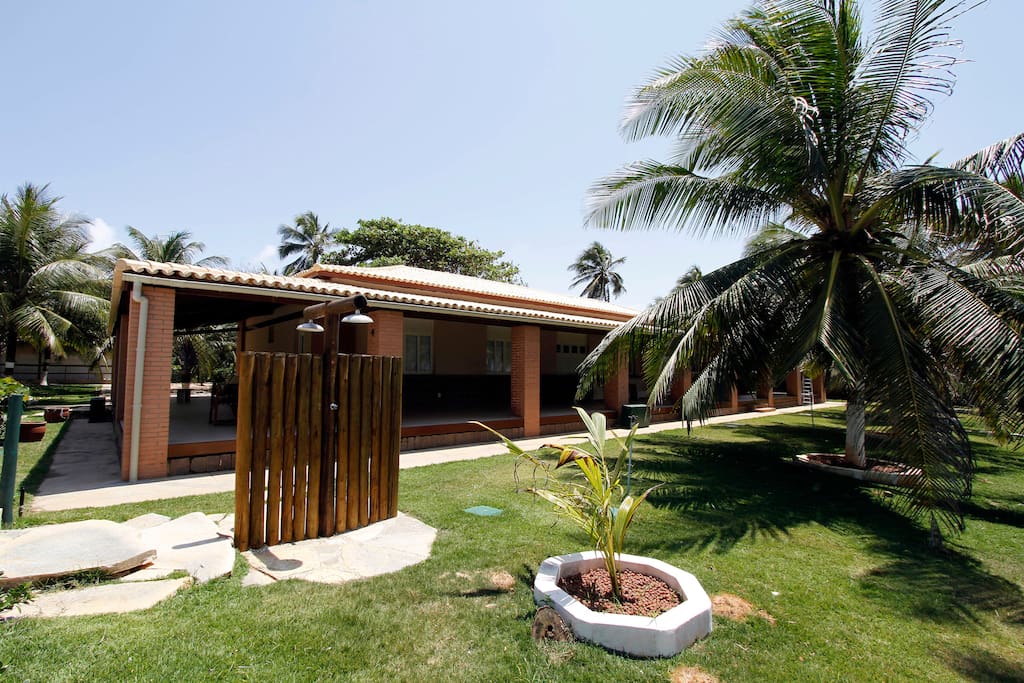 Área externa da casa