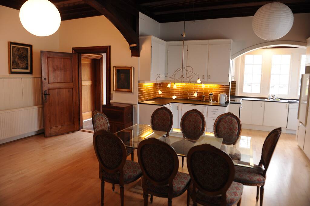 Kitchen / dining room apartment 1
