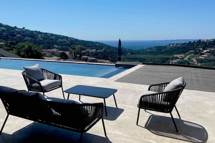 Villa Face  Mer 
   Luxe Et Calme Absolu - Roquebrune-sur-Argens