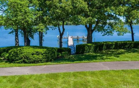 Waterfront Estate with Pool, Pier & Privacy