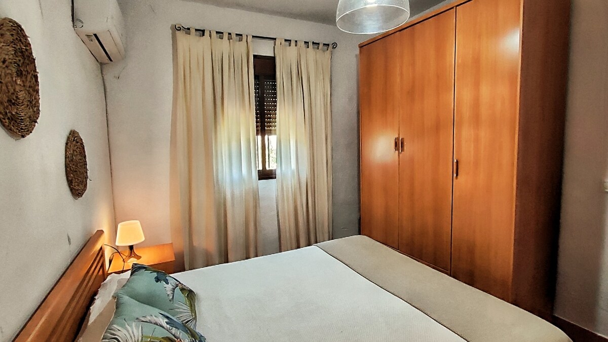 Pohľad na spálňu. Pohľad na spálňu.