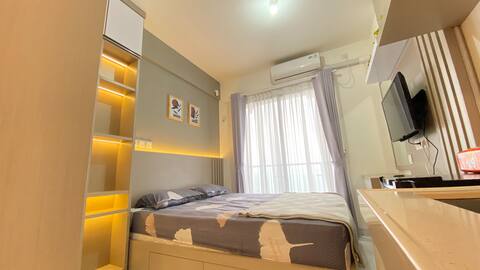 SKY HOUSE BSD Studio room