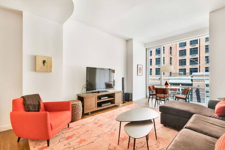 New York Condominium gallery image 4