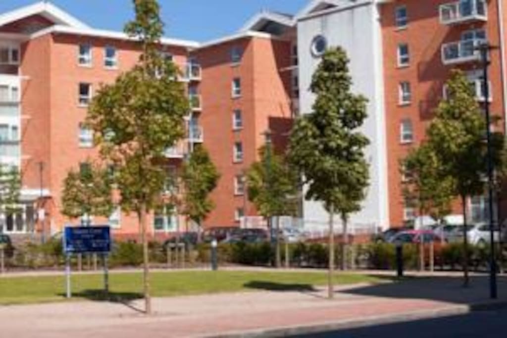 Century Wharf