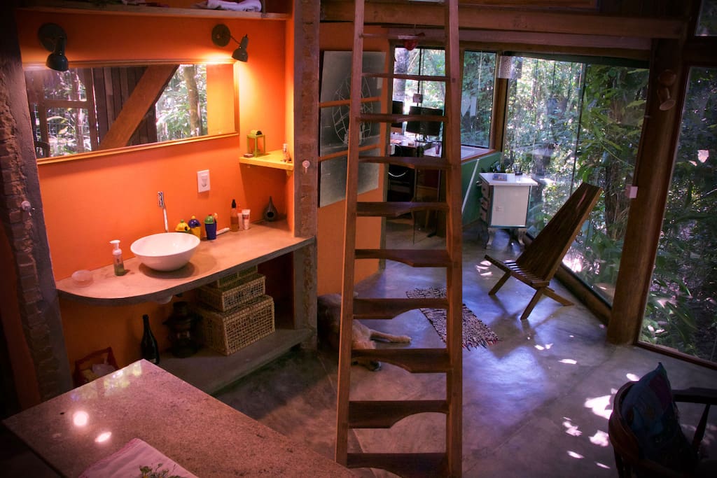 Área multi-propósito - cozinha/lavabo/copa/estar. (Open living / multi purpose area)
