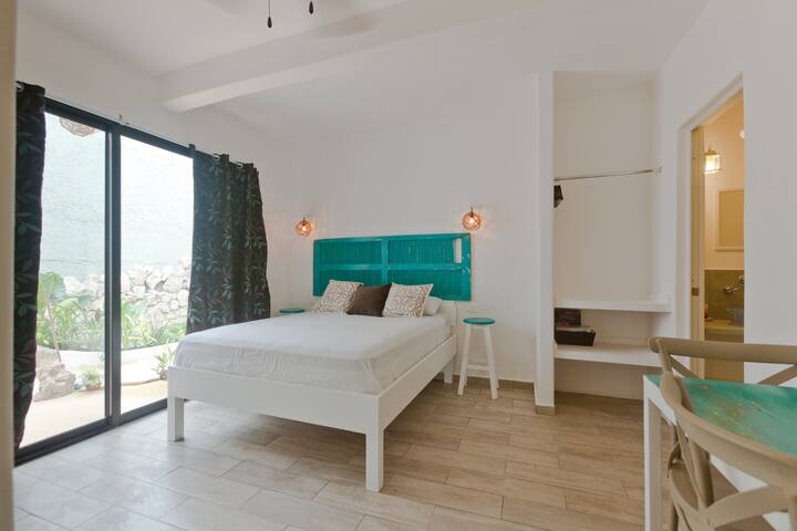 "Bohème" studio 5mn beach ( azu pisc.)