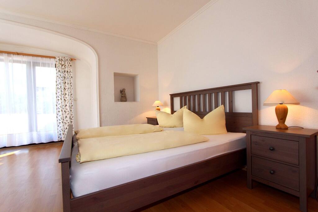 Das Schlafzimmer im EG