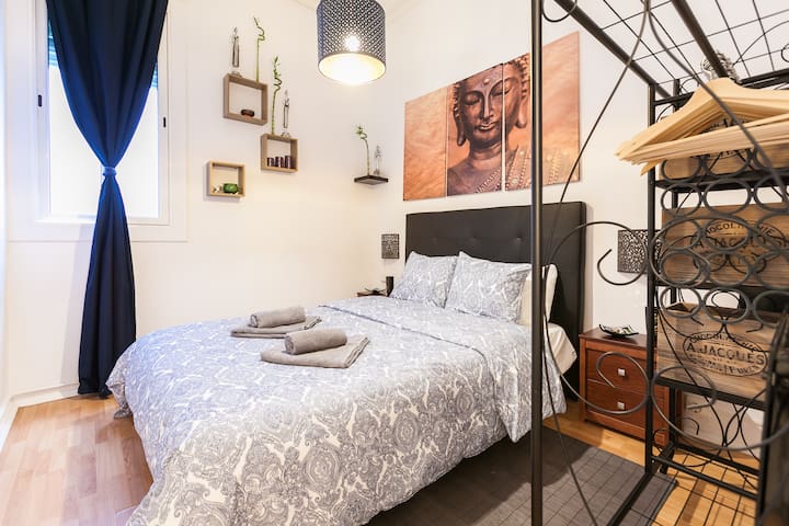 ZEN DOUBLE ROOM IN THE HEART OF BARCELONA *****
