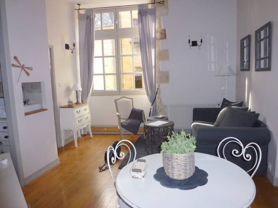 Appartement "Lauze", harmonie de blanc et de gris