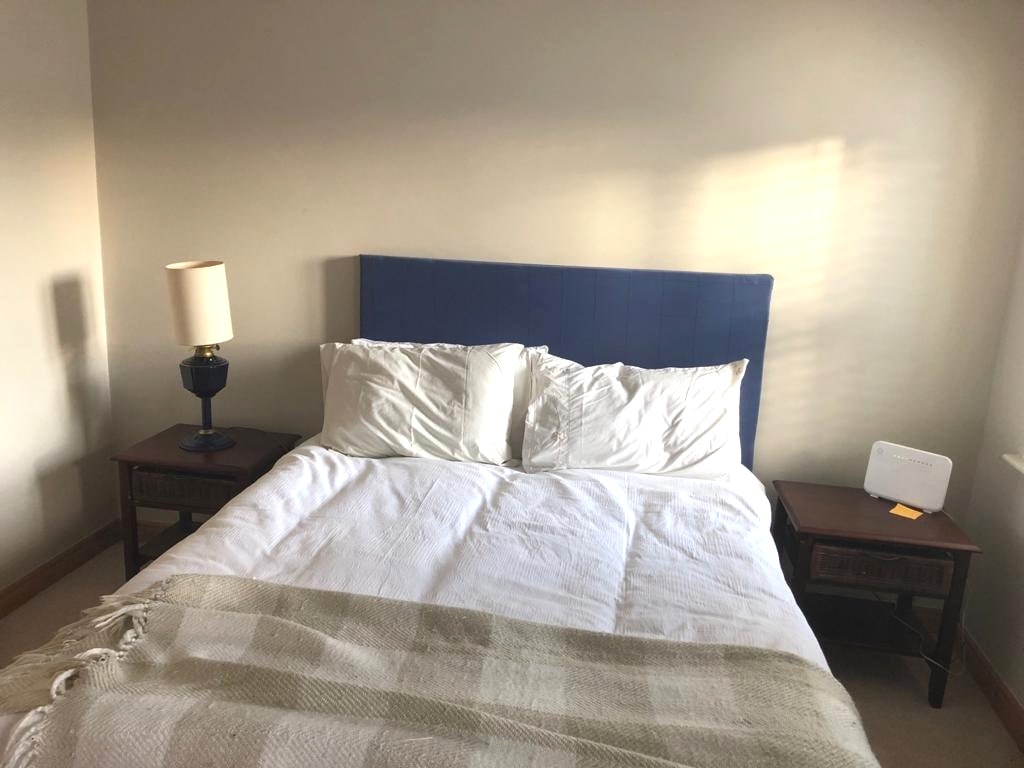 חדר שינה שני עם חדר רחצה צמוד 