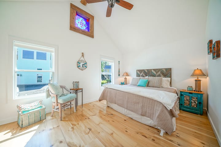 Dormitorio de invitados grande - Cama tamaño king