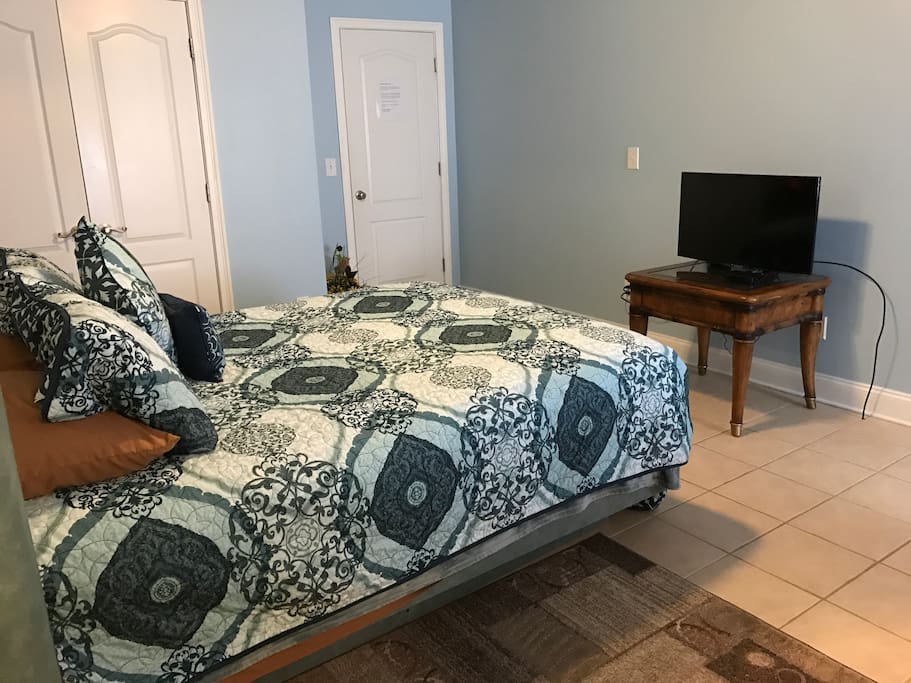 Smart TV with cable