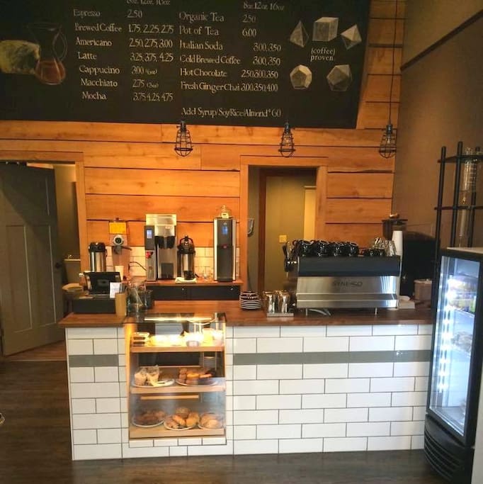 QED Coffee & Repast Cafe - right up the street