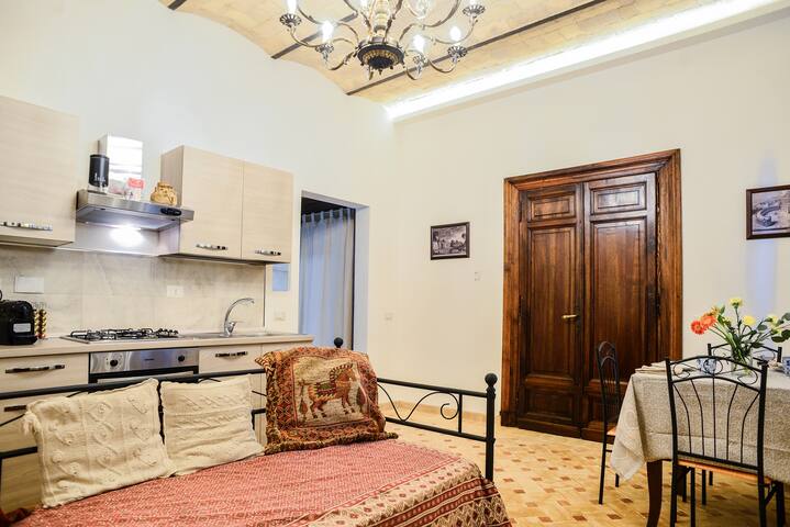 St. Petrus et Aurelia con parcheggio a San Pietro gallery image 3