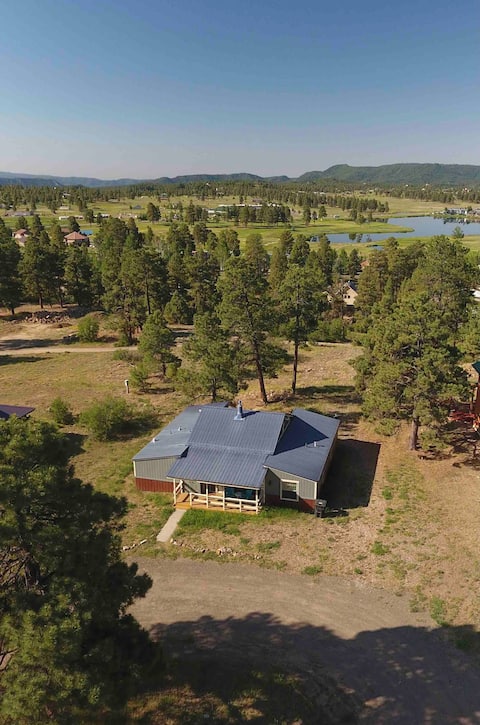 BEAUTIFUL Rustic/Modern Remodel - IDEAL Location!!