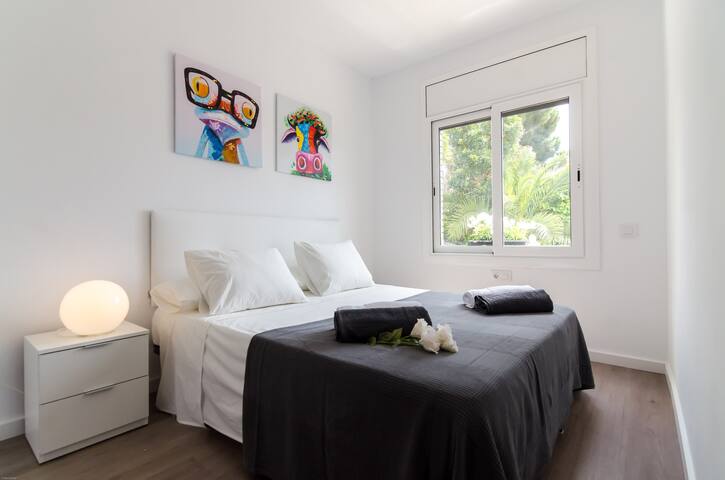 Villa Luxury piscina y cascada 2 min de la playa gallery image 4