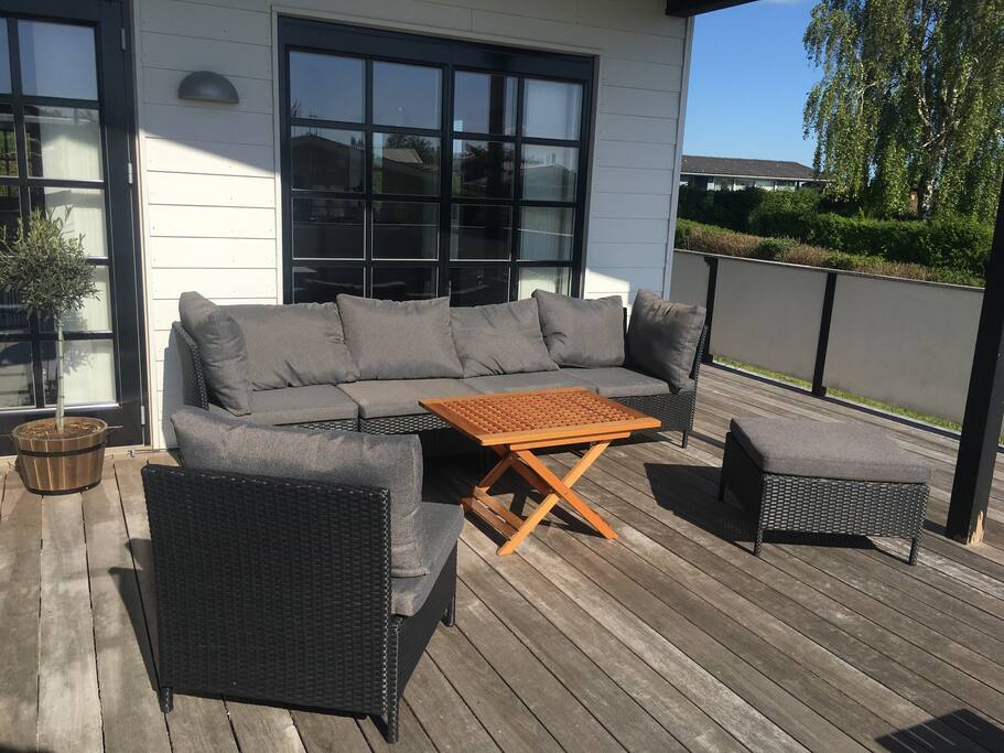 You can watch the sun set with a glass of wine from here.