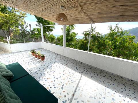 Maison Bellevue - 2 bdrm cottage in Borsh beach