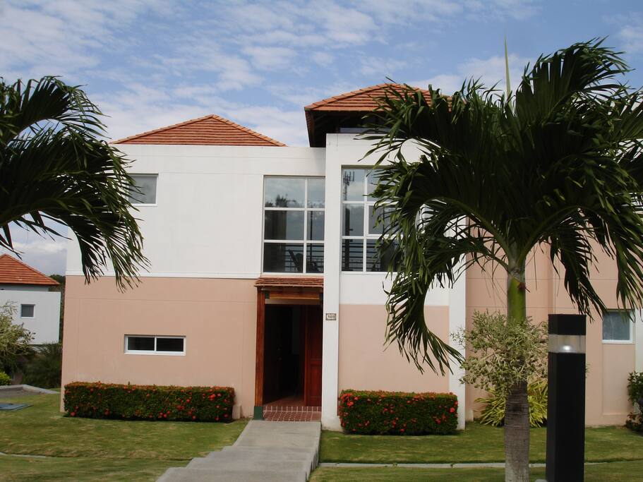 Front entrance of the townhouse. Large suite on bottom floor, two smaller (hotel style) rooms are located upstairs.