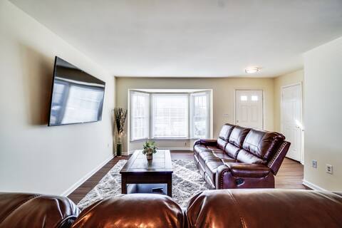 Eveready Paradise Townhouse, USA