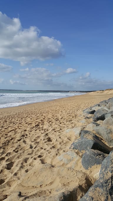 plage à 500m des Conches