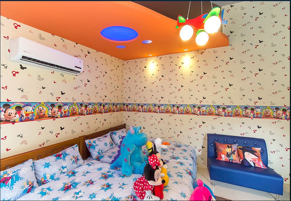 迪士尼-冰雪屋
(Room of Disney-Frozen)