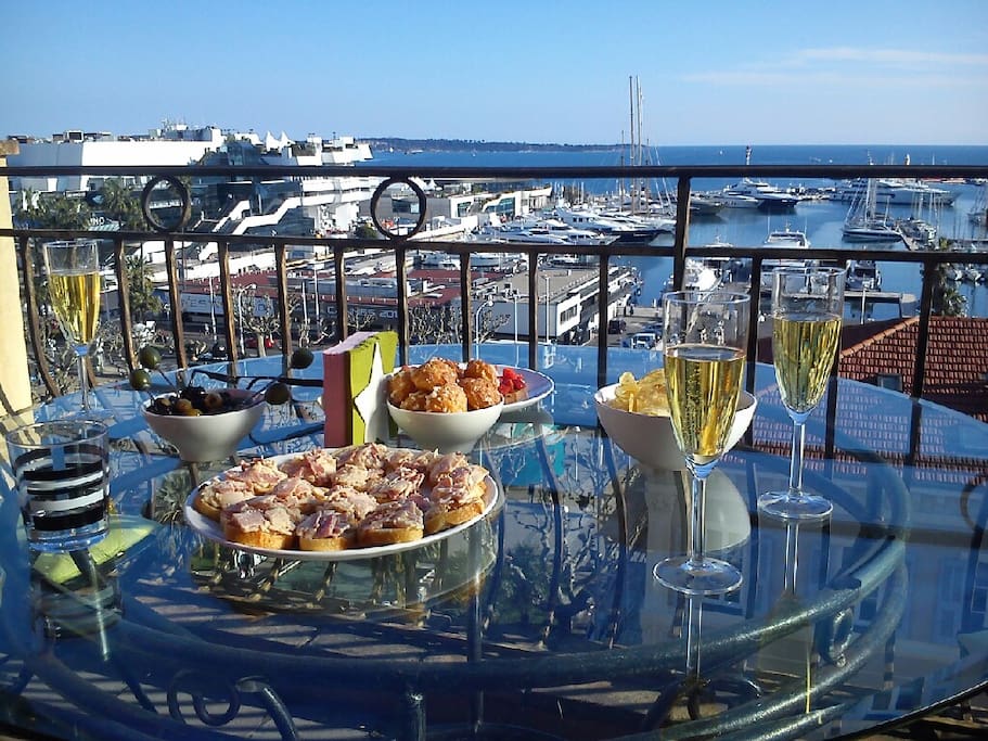 Fancy a glass of champagne on the balcony?