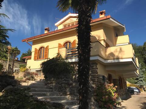 Villa with large private pool in Sutri near Rome