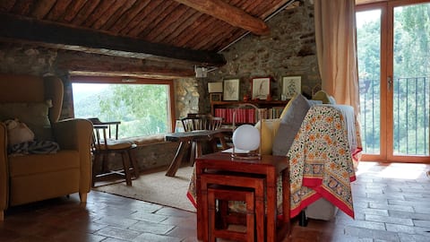 Charming cabin in the land of dinosaurs