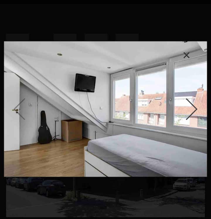 საძინებელი 1