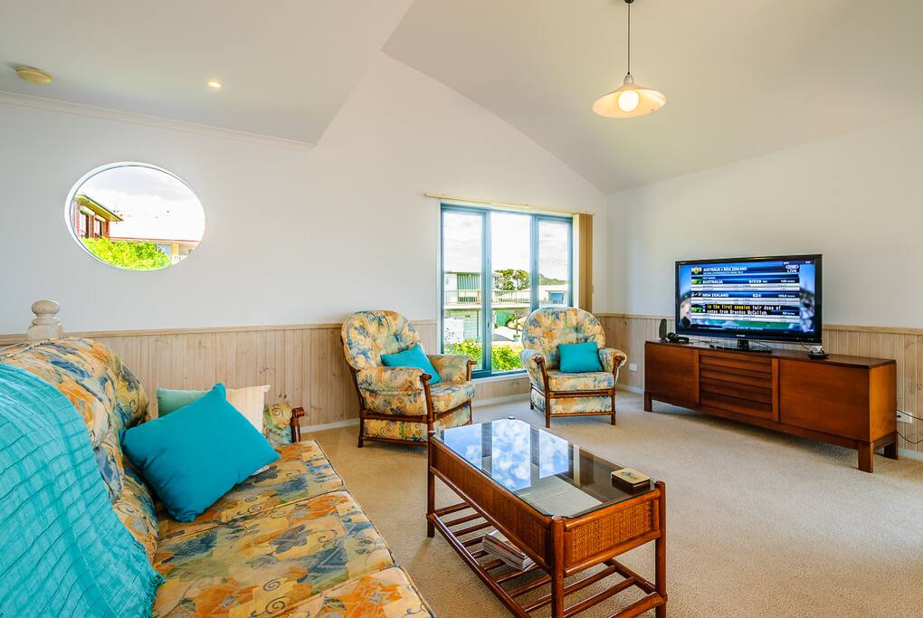 Upstairs living area