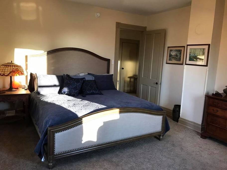 King Bed