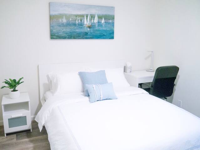 Private Room and Bath near Palo Alto and Stanford