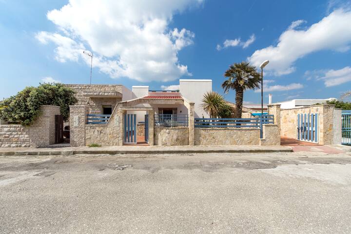 Riva degli Angeli by BarbarHouse gallery image 2